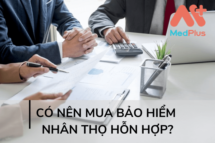 CO NEN MUA BAO HIEM NHAN THO HON HOP 1